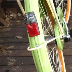 Ikzi Light Feu De Vélo Arrière Sur Garde Boue à Pile -Polisport Soldes feu de velo arriere sur garde boue a pile full 3