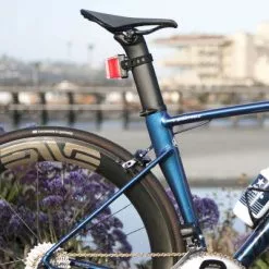 Feu Vélo Arrière USB Sur Tige De Selle Sentry Aero 260 NiteRider -Polisport Soldes feu velo arriere usb sur tige de selle sentry aero 260 niterider full 3