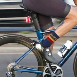 Feu Vélo Arrière USB Sur Tige De Selle Sentry Aero 260 NiteRider -Polisport Soldes feu velo arriere usb sur tige de selle sentry aero 260 niterider full 5