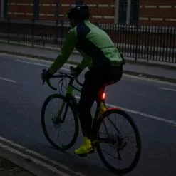 Phare Arrière Vélo Rechargeable USB Slimline Ultratorch Oxford 13 Phare Arrière Vélo Rechargeable USB Slimline Ultratorch Oxford -Polisport Soldes phare arriere velo rechargeable usb slimline ultratorch oxford full 6